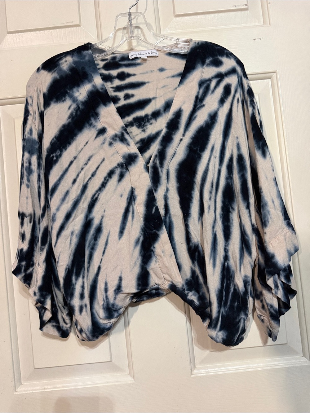 Tie-Dye V-Neck Women’s Sweater - Black & Cream